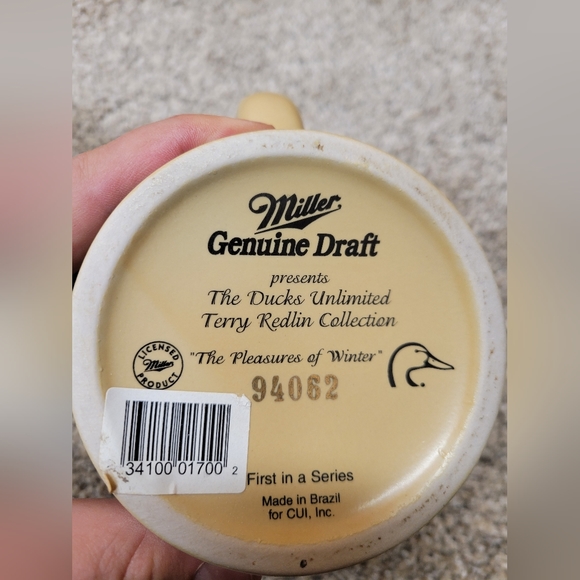 Vintage collectors Miller and Budweiser Cups - Picture 8 of 12